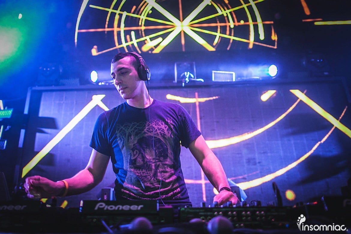 armin van buuren this is what it feels like download armin van buuren this is what it feels like download
