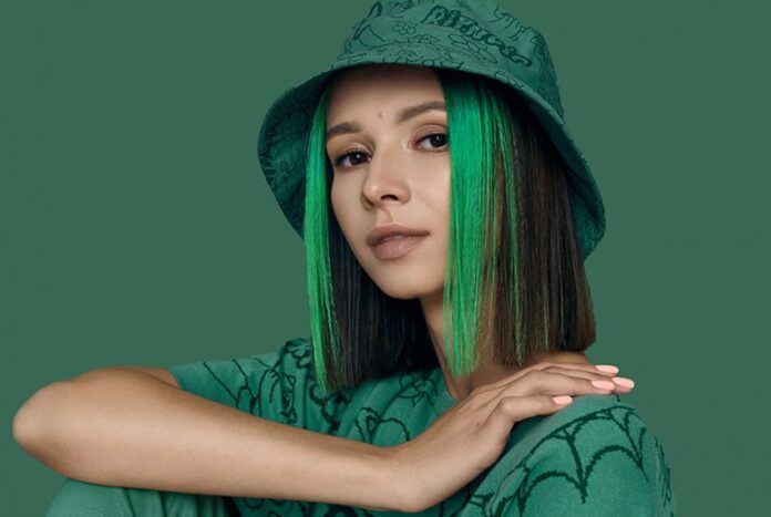 miss-monique-ravejungle