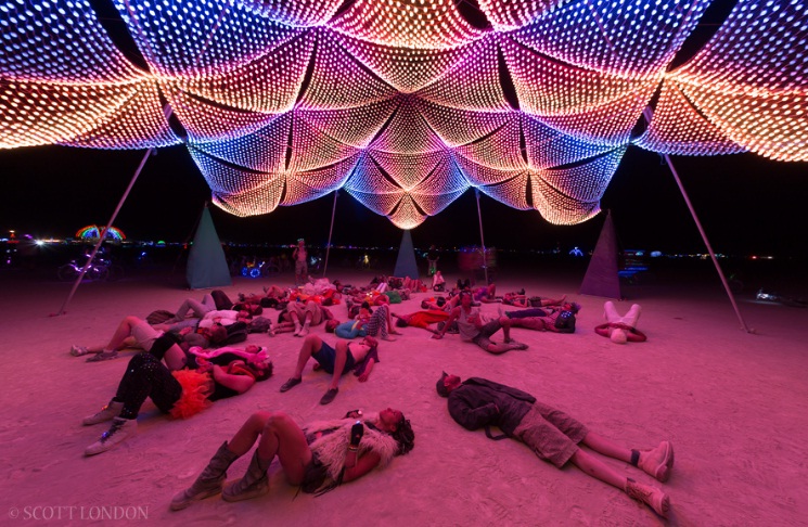 Burning Man img via scottlondon.com