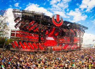 Ultra Miami 2018 stage