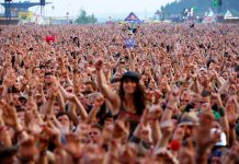 Breaking: 80.000 People Evacuated from Music Festival due to Terrorist Threat terrorist threat