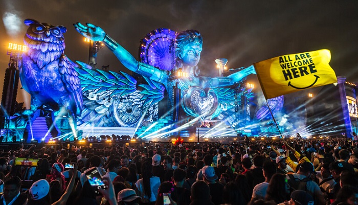 Insomniac announce over 120 artists including Skrillex to play EDC Mexico 2019