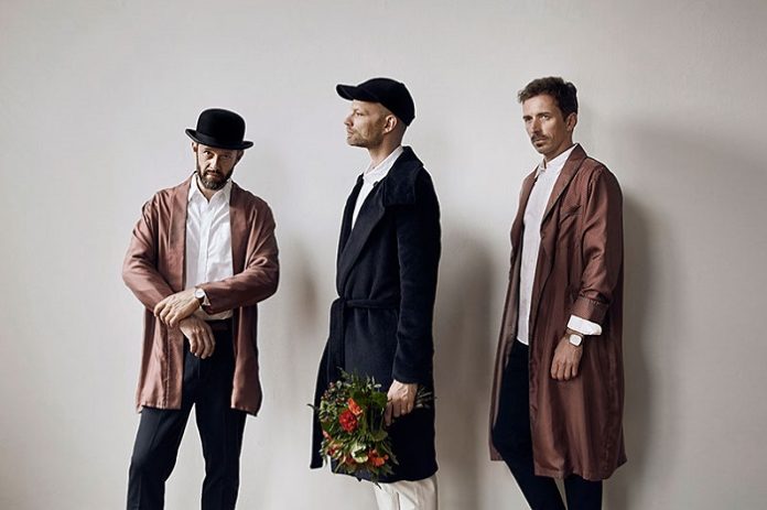 WhoMadeWho