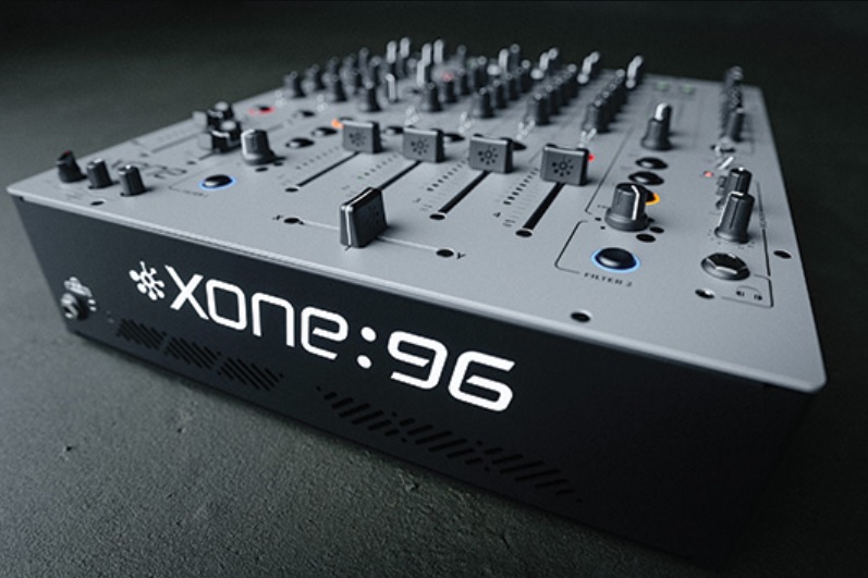 Mixer allen heath xone 92