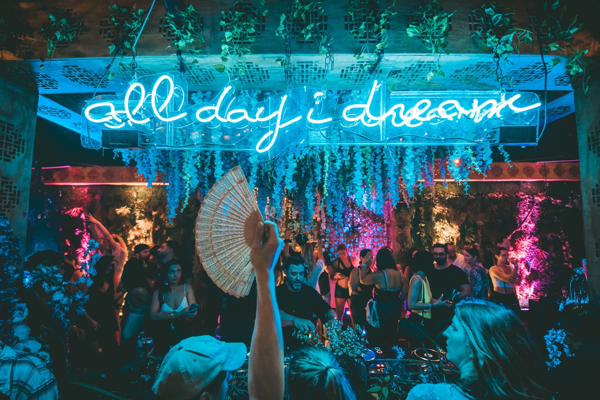 All Day I Dream releases stacked compilation 'A Winter Sampler VI