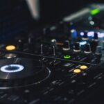 4 Tips for Mixing Music Tracks