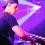 BARKER is back with another hard-hitting Tech House release ‘Rodante’