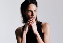 Brina Knauss releases her brand new track “Drowning” on Cercle Music