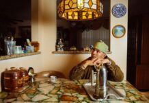 Avision Returns to Knee Deep In Sound with “Alive” Remix