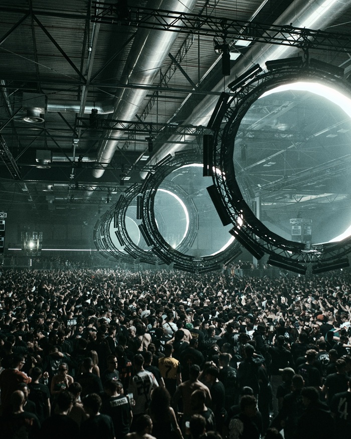 Klangkuenstler OUTWORLD